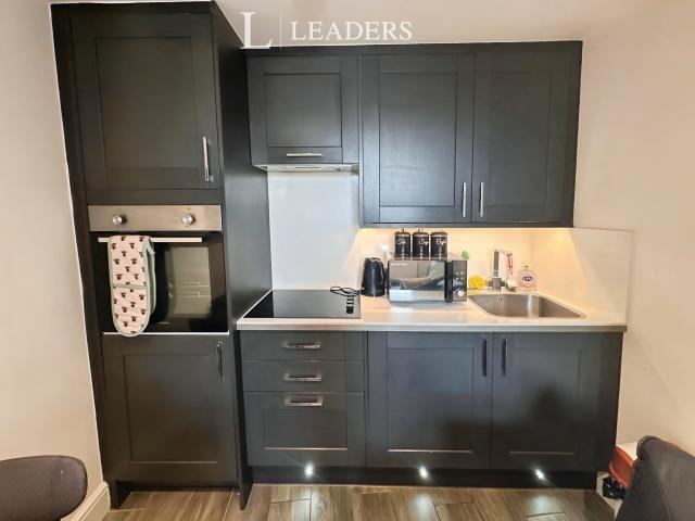 Apartment to rent in Windsor Court, Windsor Street, Brighton, BN1 | Leaders
