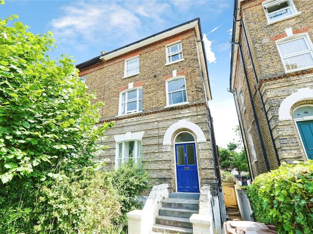 Apartment to rent in Wynell Road, London, SE23 | Leaders