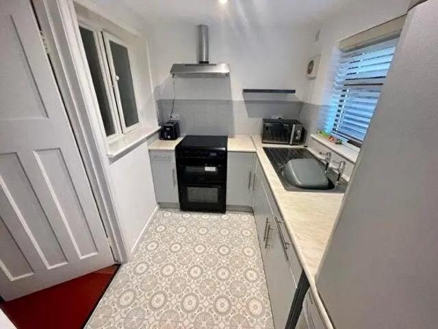 Apartment To Rent In A Kendall Avenue, Stratford upon Avon, CV37