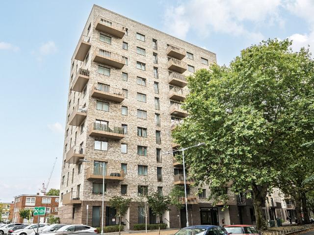 apartment to rent in Abbey Road, Barking, IG11