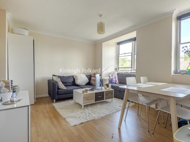 apartment to rent in Adelaide Road, London, NW3