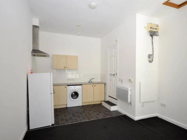 Apartment to rent in Albert Road, Jarrow, NE32