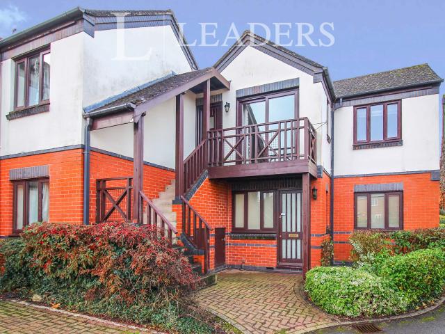 Apartment to rent in Alexandra Court, Kenilworth, Warwickshire, CV8 | Leaders