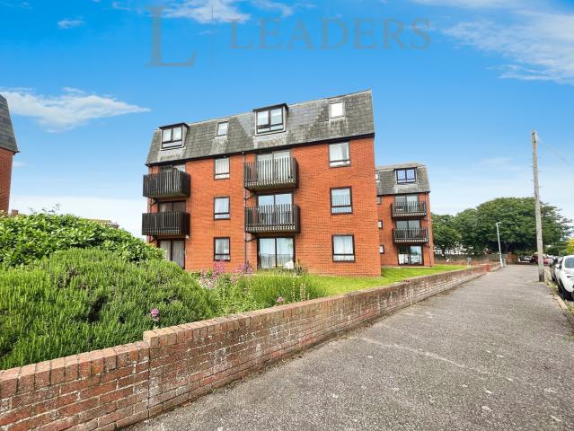 Apartment to rent in Ambleside Court, Marine Parade East, Clacton On Sea, Essex, CO15 | Leaders