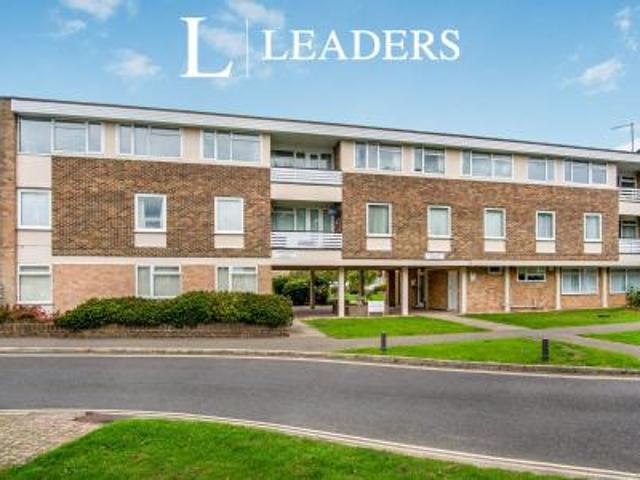 Apartment to rent in Arundel Gardens, Rustington, BN16 | Leaders