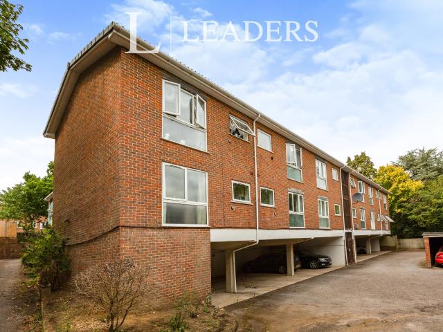 Apartment to rent in Athill Court, St. Johns Road, Sevenoaks, TN13 | Leaders