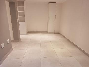 Apartment to rent in Bantry Bay