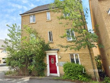 Apartment to rent in Bank Avenue, Hampton Centre, Peterborough, PE7 | Leaders