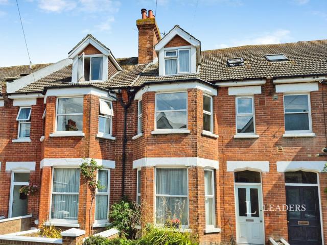 Apartment to rent in Bedford Grove, Eastbourne, BN21 | Leaders