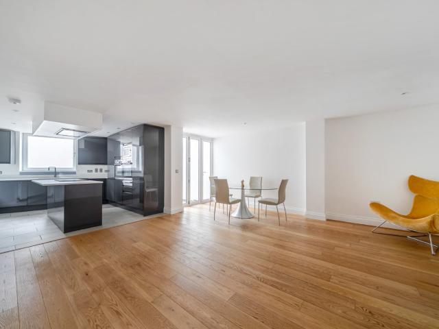 apartment to rent in Bonsor House, 212 214 Merton Road, Wimbledon, London, SW19