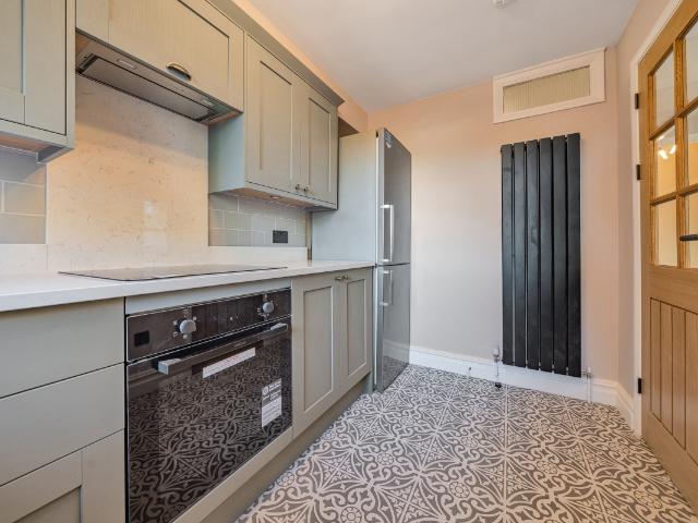 apartment to rent in Bowman Mews, Southfields, London, SW18