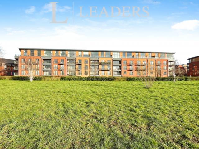 Apartment to rent in Bradley Court, Crossley Road, Worcester, WR5 | Leaders