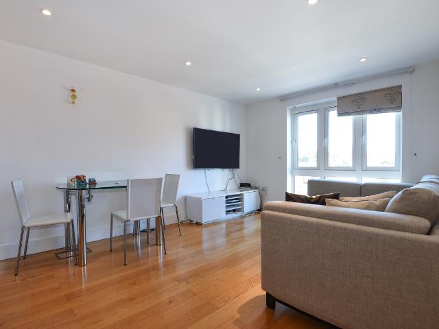 apartment to rent in Brewhouse Lane, Putney, London, SW15