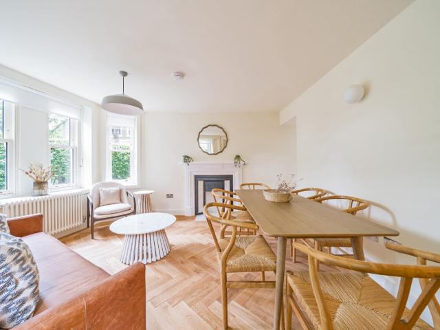 apartment to rent in Bridge Avenue Mansions, Bridge Avenue, Hammersmith, London, W6