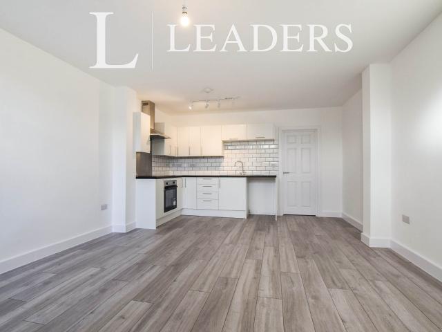 Apartment to rent in Briscoe Lane, Manchester, M40 | Leaders
