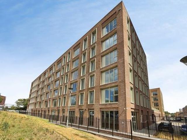 Apartment to rent in Bristol Street, Birmingham, West Midlands, B5 | Leaders