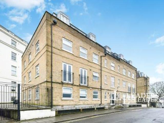 Apartment to rent in Buckingham Place, Brighton, East Sussex, BN1 | Leaders