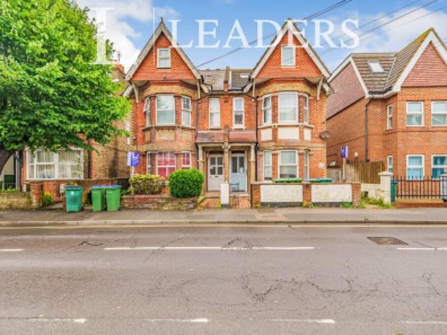 Apartment to rent in Canada Grove, Bognor Regis, PO21 | Leaders