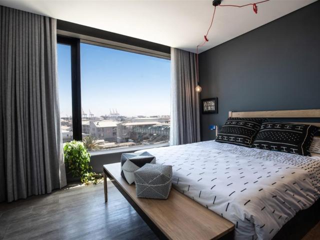 Apartment To Rent in Cape Town