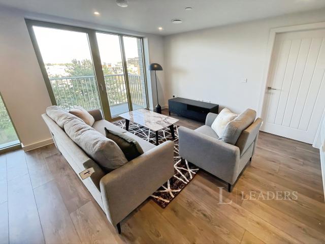 Apartment to rent in Castle Street, Luton, Bedfordshire, LU1 | Leaders