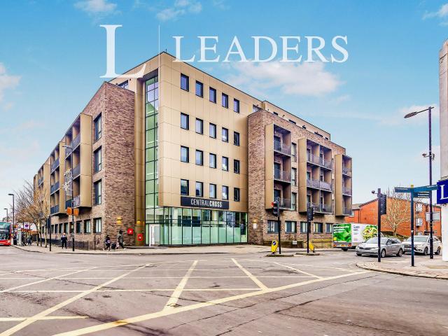 Apartment to rent in Central Cross Apartments, 2 South End, Croydon, CR0 | Leaders