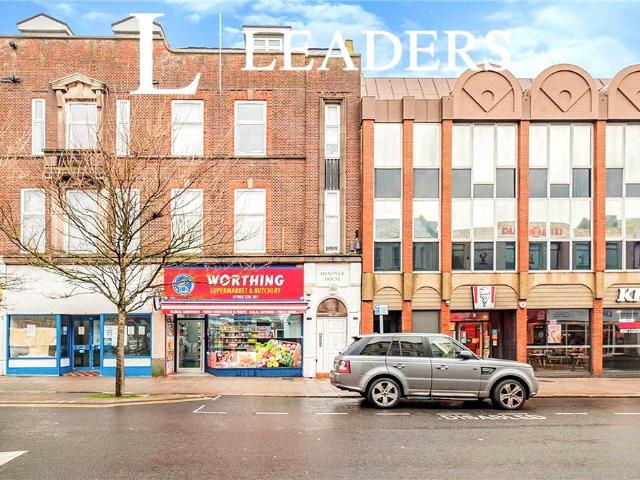 Apartment to rent in Chapel Road, Worthing, West Sussex, BN11 | Leaders