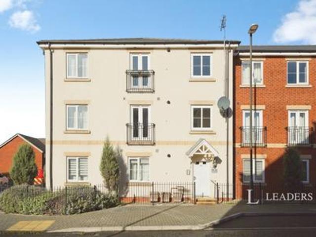 Apartment to rent in Chestnut Road, Brockworth, Gloucester, Gloucestershire, GL3 | Leaders
