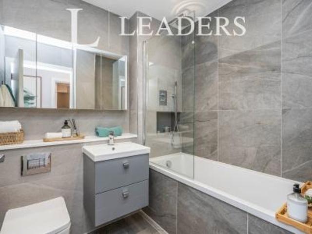 Apartment to rent in Compass Point, 450 Romsey Road, Southampton, SO16 | Leaders