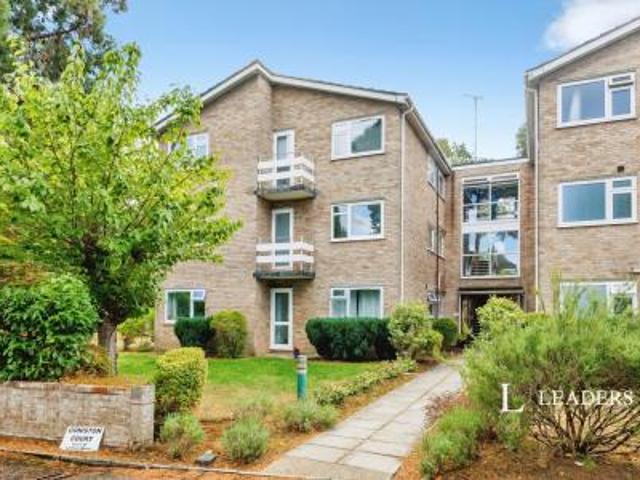 Apartment to rent in Coniston Court, Weybridge, KT13 | Leaders