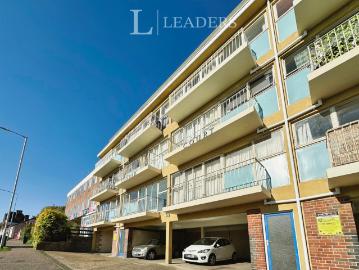 Apartment to rent in Conrad Court, 33 Yarmouth Road, Norwich, NR7 | Leaders
