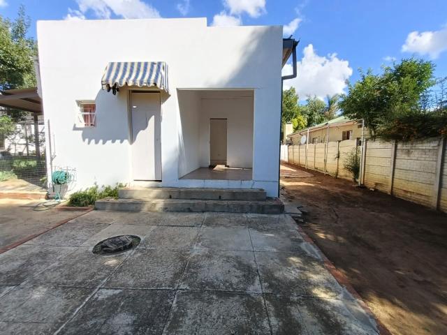 Apartment to rent in Dan Pienaar