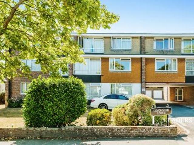 Apartment to rent in Devonshire Lodge, Brooklyn Avenue, Worthing, BN11 | Leaders