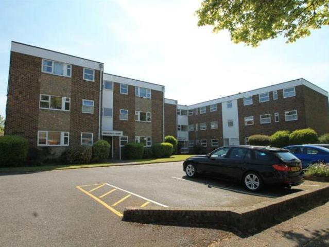 Apartment to rent in Downview Road, Worthing, BN11 | Leaders