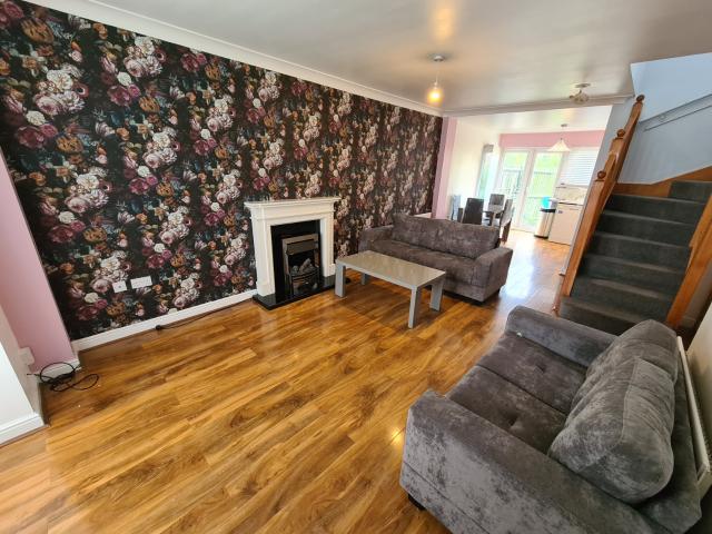 apartment to rent in Drayton Street, Hulme, Manchester. M15 5LL