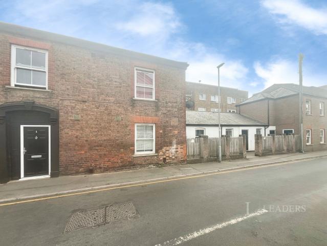 Apartment to rent in Dumfries Street, Luton, Bedfordshire, LU1 | Leaders