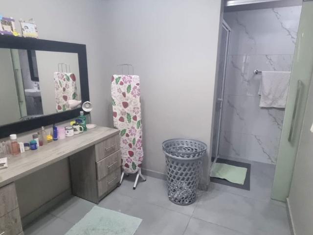 Apartment to rent in Durban North