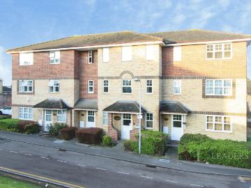 Apartment to rent in Earls Meade, Luton, Bedfordshire, LU2 | Leaders