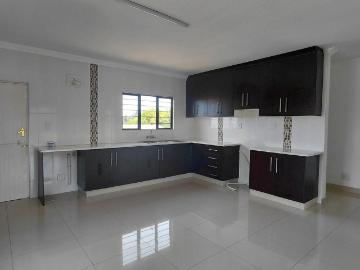 Apartment to rent in Eastbury, Phoenix