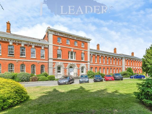 Apartment to rent in Ellesmere Place, Walton on Thames, KT12 | Leaders