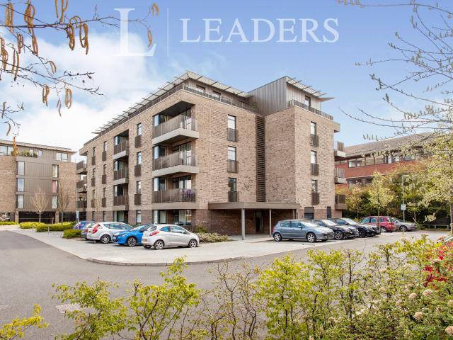Apartment to rent in Emmanuel House, Lilywhite Drive, Cambridge, CB4 | Leaders