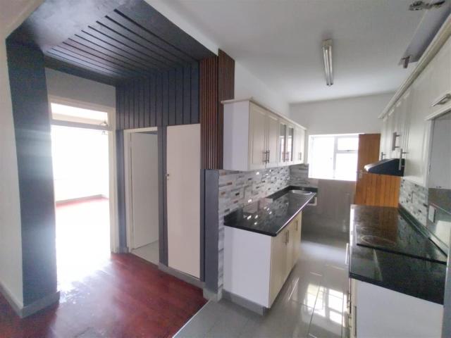 Apartment To Rent in Essenwood, Durban, KwaZulu Natal