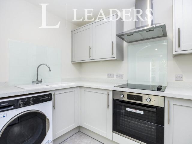Apartment to rent in Faraday Road, Guildford, GU1 | Leaders
