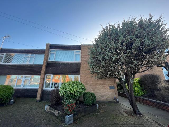Apartment to rent in Farnham Court, Bond Lane, Loughborough, LE12 | Leaders