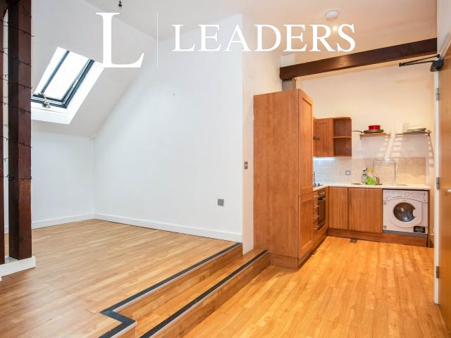 Apartment to rent in Fish Street, Northampton, Northamptonshire, NN1 | Leaders