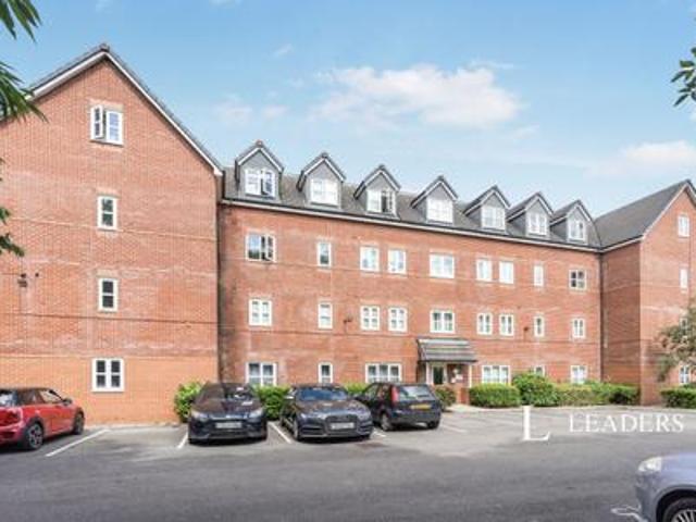 Apartment to rent in Gas Street, Platt Bridge, Wigan, WN2 | Leaders