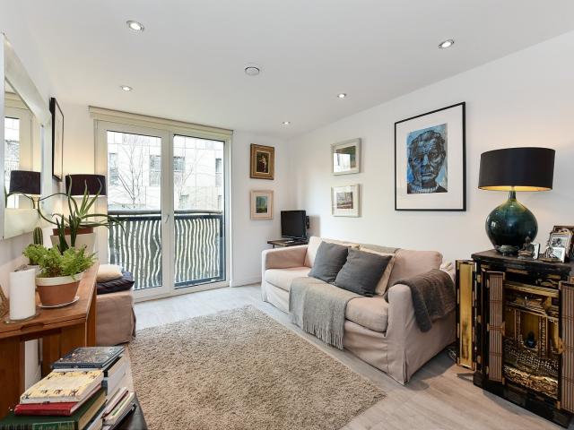 apartment to rent in Gatliff Road, Pimlico, London, SW1W