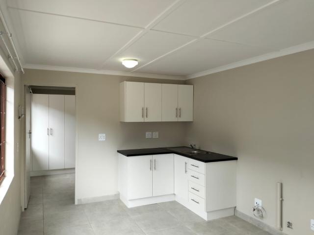Apartment To Rent in George South