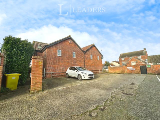 Apartment to rent in Godfrey House, Brewery Lane, Wymondham, NR18 | Leaders