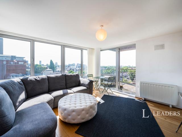 Apartment to rent in Gloucester House, Queen Street, Portsmouth, PO1 | Leaders