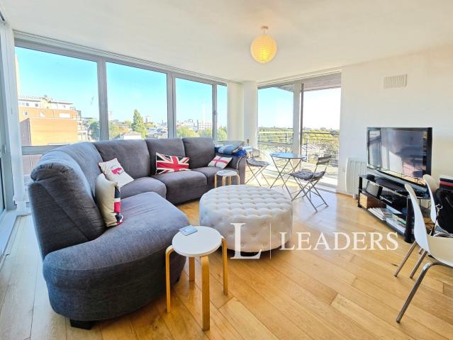 Apartment to rent in Gloucester House, Queen Street, Portsmouth, PO1 | Leaders